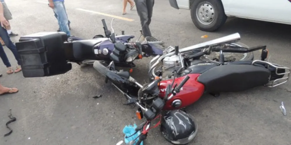 Imagem ilustrativa da imagem Colisão entre motos na BR-373 deixa piloto gravemente ferido