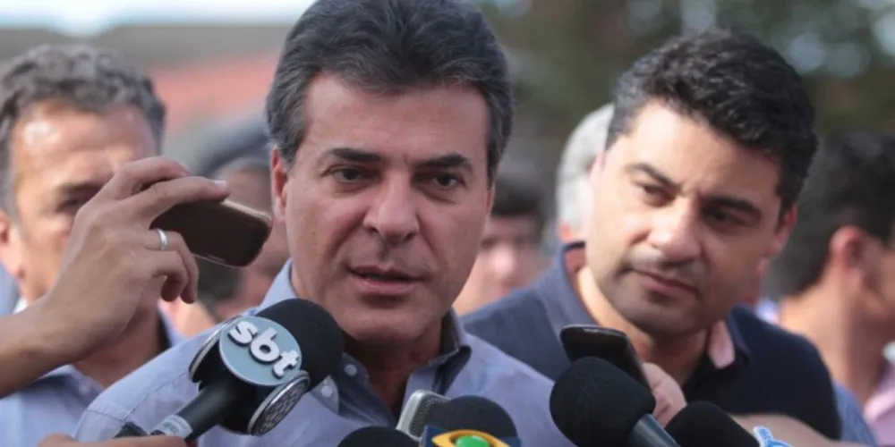 Imagem ilustrativa da imagem Governo anuncia corte de gastos e aumento no IPVA
