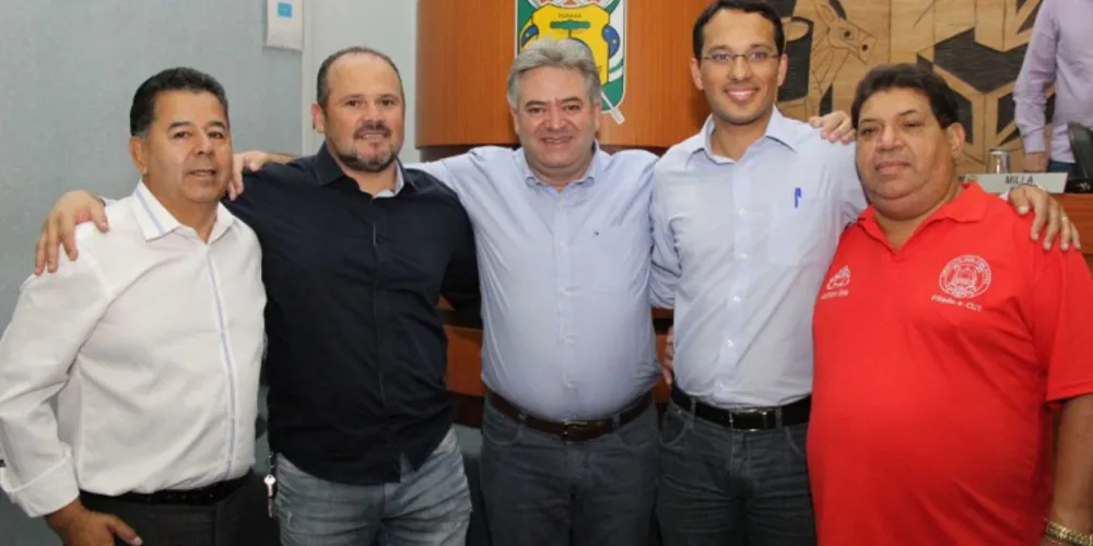 Imagem ilustrativa da imagem Mainardes toma posse da Câmara nesta quinta-feira
