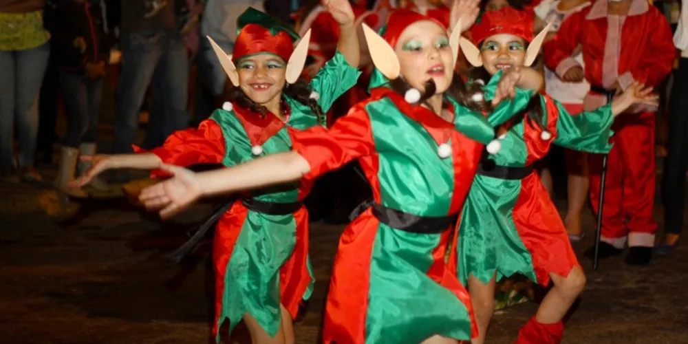 Imagem ilustrativa da imagem Apresentações culturais marcam o Natal em Castro