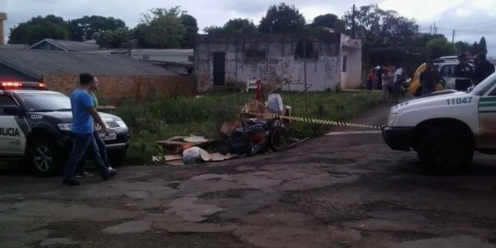 Imagem ilustrativa da imagem Homem é encontrado morto em carrinho de reciclável