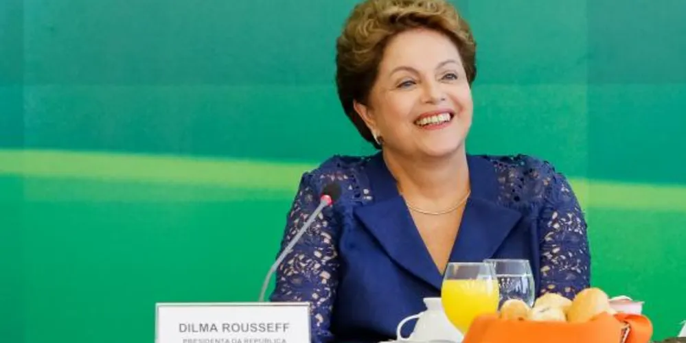 Imagem ilustrativa da imagem Dilma anuncia mais 13 nomes do novo ministério