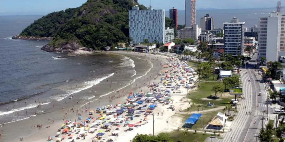 Imagem ilustrativa da imagem Paraná tem apenas 200 metros de praias impróprias para banho