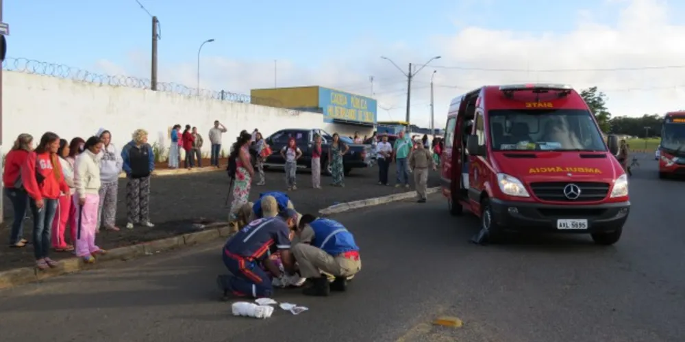 Imagem ilustrativa da imagem Motorista atropela mulheres na fila do Hildebrando