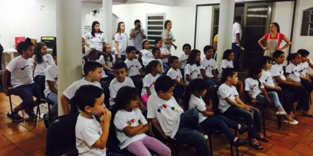 Imagem ilustrativa da imagem Projeto ‘Litte Helpers’ presenteia crianças carentes no Natal