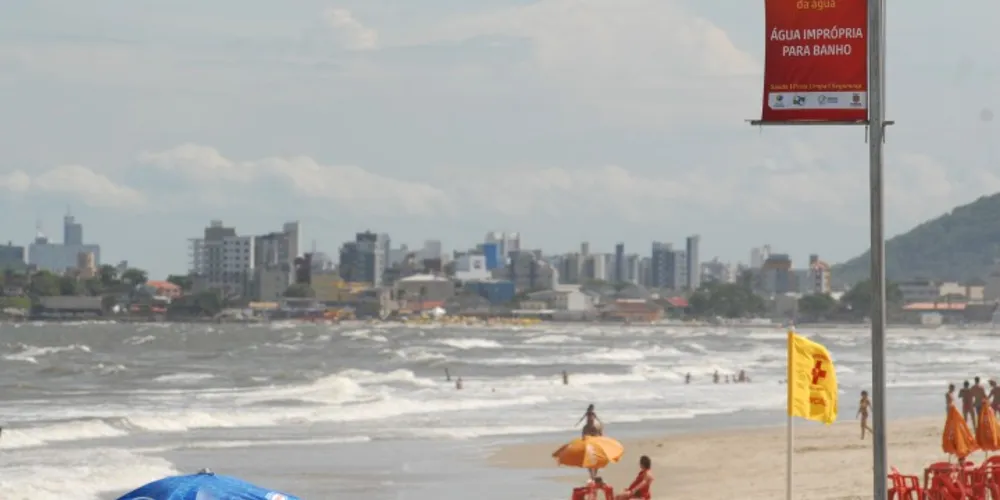 Imagem ilustrativa da imagem IAP divulga primeiros boletins de balneabilidade