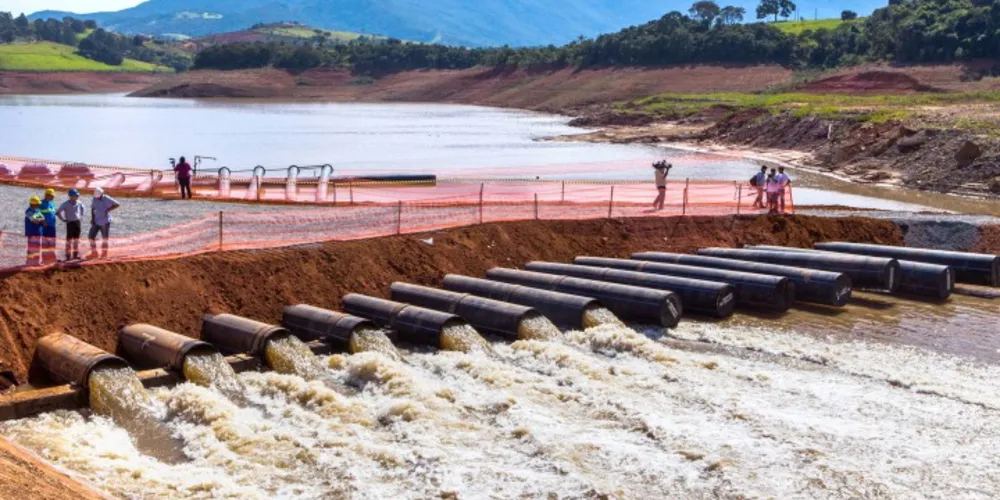 Imagem ilustrativa da imagem Volume morto de reservatório do RJ deve ser usado no início de 2015