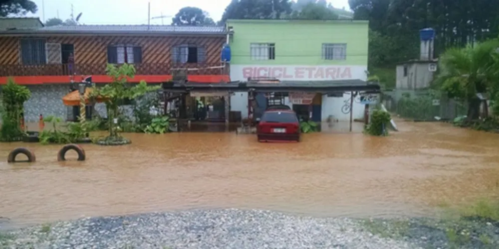 Imagem ilustrativa da imagem Cerca de 47 mil pessoas foram afetadas pelas chuvas
