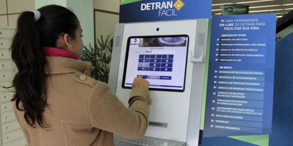 Imagem ilustrativa da imagem Detran Fácil atinge marca de 1,5 milhão de processos online