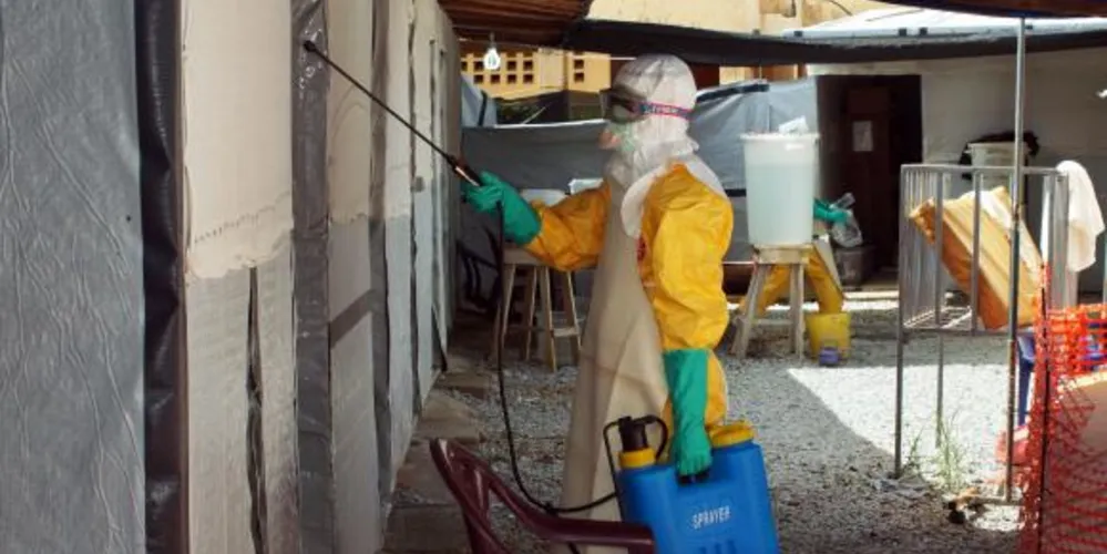 Imagem ilustrativa da imagem OMS defende 'tratamento de choque' para enfrentar Ebola