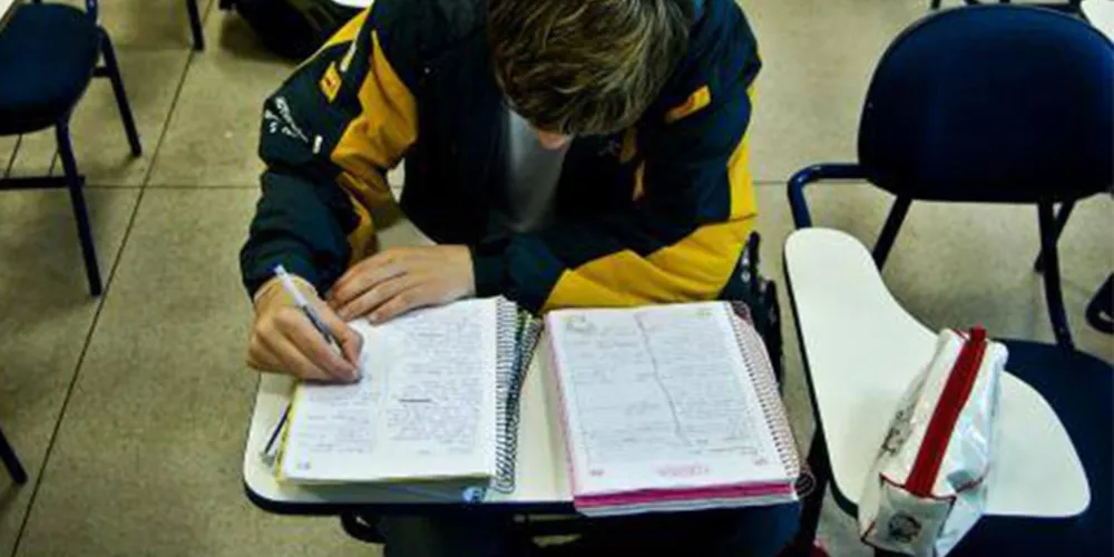 Imagem ilustrativa da imagem Apenas 53 escolas no país têm nível máximo em matemática