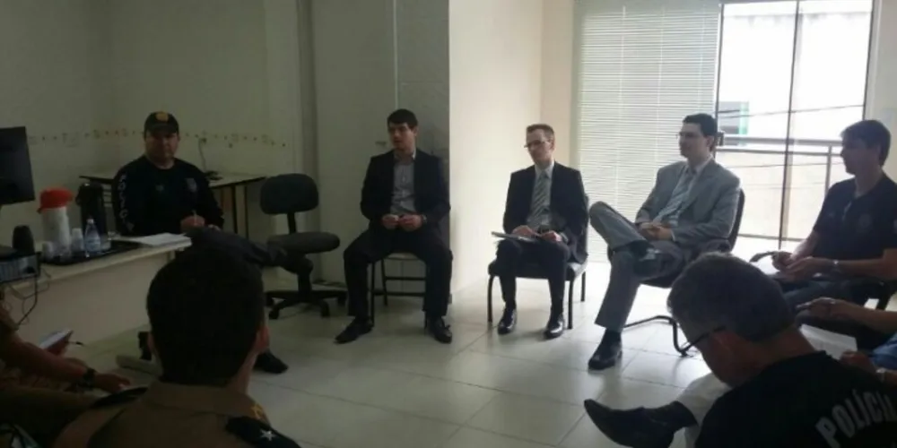 Imagem ilustrativa da imagem Segurança nas cadeias pauta reunião na 18ª SDP