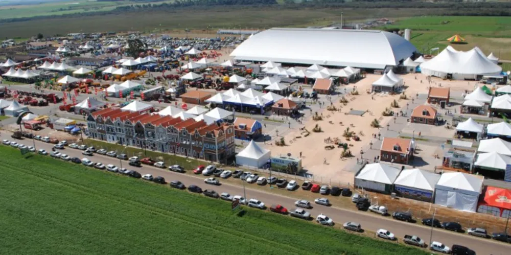 Imagem ilustrativa da imagem Feira Agroleite 2015 será realizada em outubro