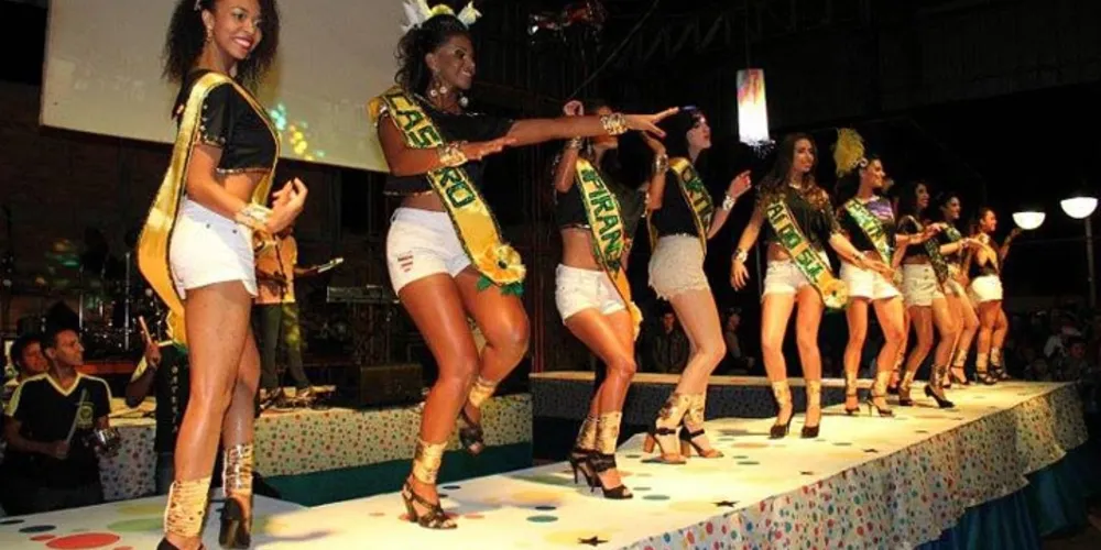 Imagem ilustrativa da imagem Rainha do Carnaval dos Campos Gerais será escolhida no sábado