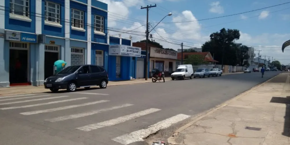 Imagem ilustrativa da imagem Suspeitos de assalto fogem durante troca de tiros