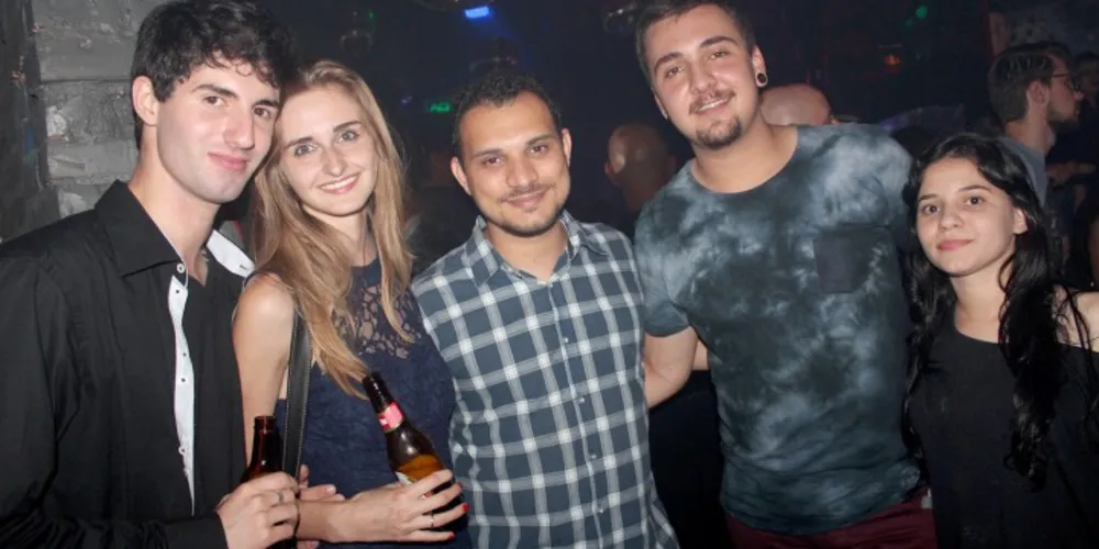 Imagem ilustrativa da imagem Confira as fotos de sábado no Deck Club