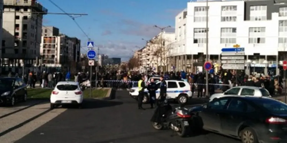 Imagem ilustrativa da imagem Homem armado invade agência dos correios na França