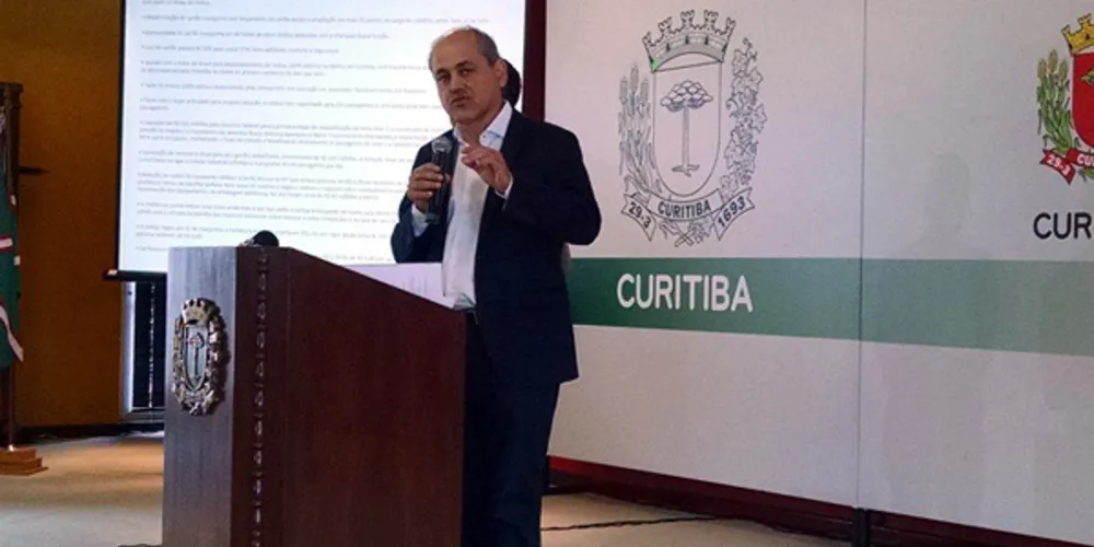 Imagem ilustrativa da imagem Curitiba terá nova tarifa de ônibus anunciada amanhã