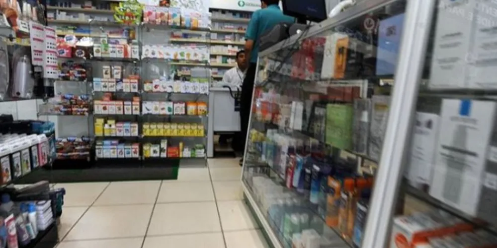 Imagem ilustrativa da imagem Anvisa suspende venda e uso de lote trocado de dipirona sódica