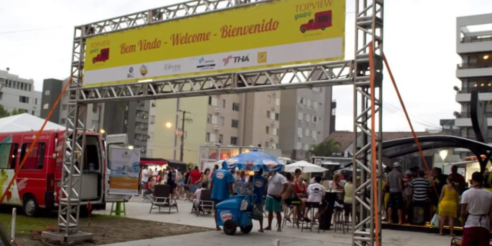 Imagem ilustrativa da imagem Food Truck Meeting reuniu 20 mil pessoas no litoral do PR
