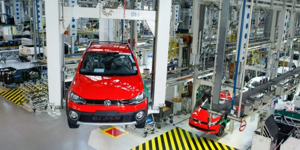 Imagem ilustrativa da imagem Volkswagen enfrenta greve após demissão de 800 metalúrgicos