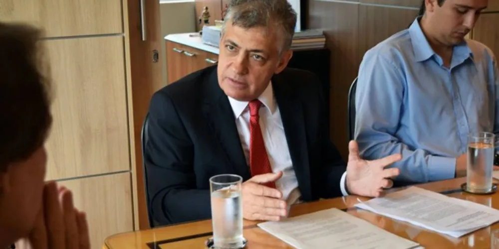 Imagem ilustrativa da imagem Deputados e vereadores querem investigar aterro da PGA