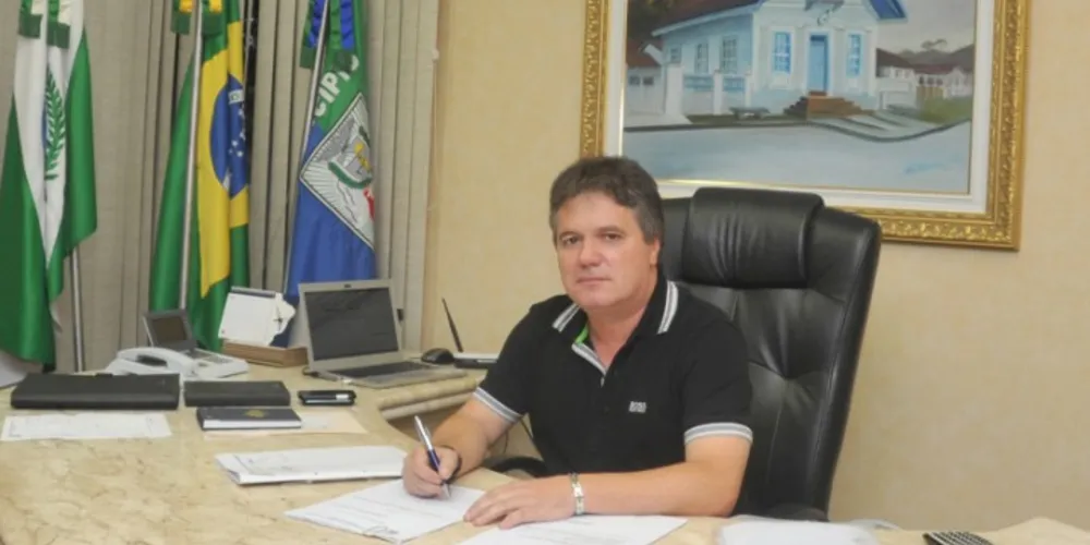 Imagem ilustrativa da imagem Bandidos rendem primeira-dama e assaltam casa do prefeito