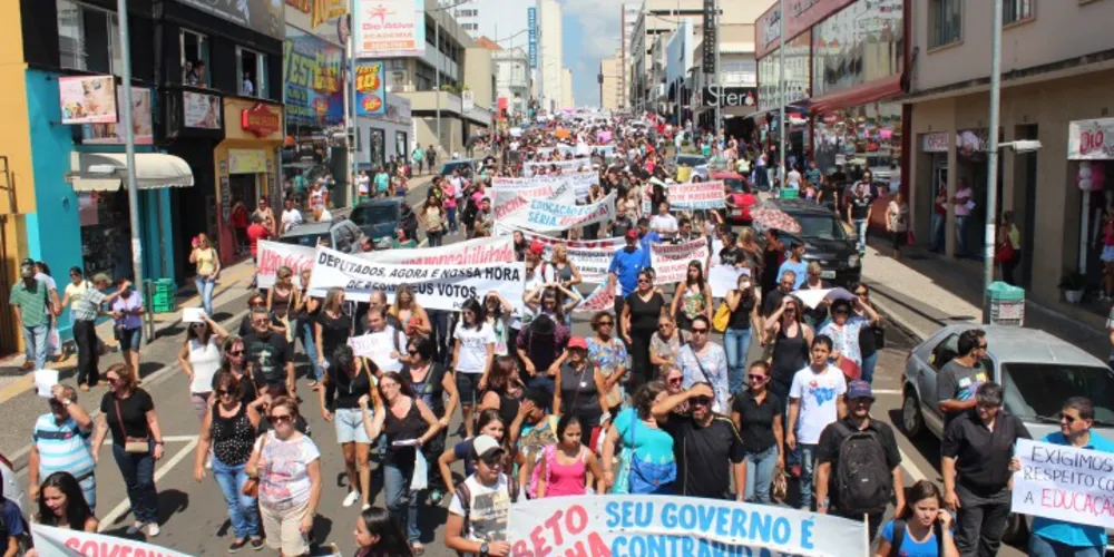 Imagem ilustrativa da imagem Justiça declara ilegal greve dos professores