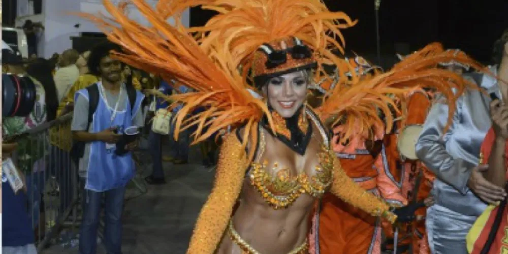 Imagem ilustrativa da imagem Segundo dia de desfile em SP terá sete escolas na avenida