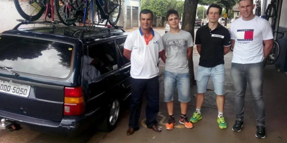 Imagem ilustrativa da imagem Ciclistas seguiam para competição em Ilha Comprida