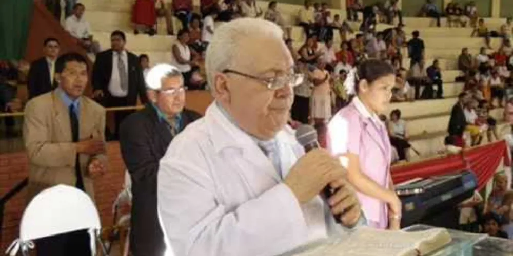 Imagem ilustrativa da imagem Fundador da igreja Deus é Amor morre aos 78 anos