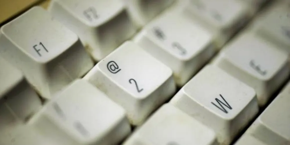 Imagem ilustrativa da imagem Racismo, xenofobia e tráfico de pessoas cresceram na internet
