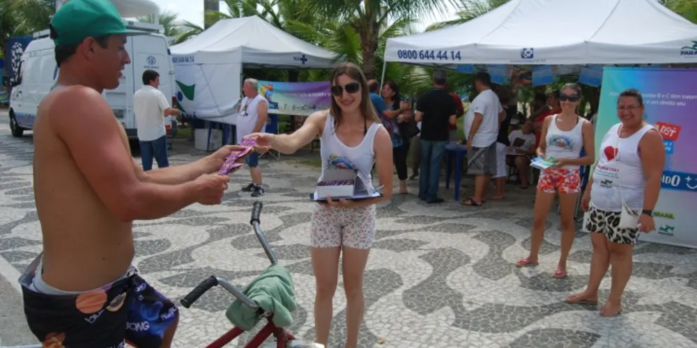 Imagem ilustrativa da imagem Saúde distribui 500 mil preservativos em festas de carnaval