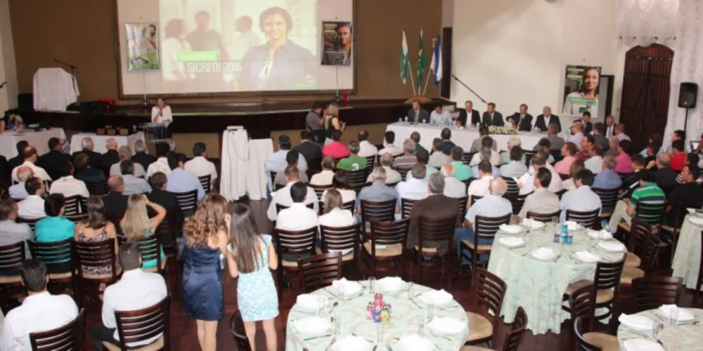 Imagem ilustrativa da imagem Sicredi mostra evolução em ‘assembleia geral’