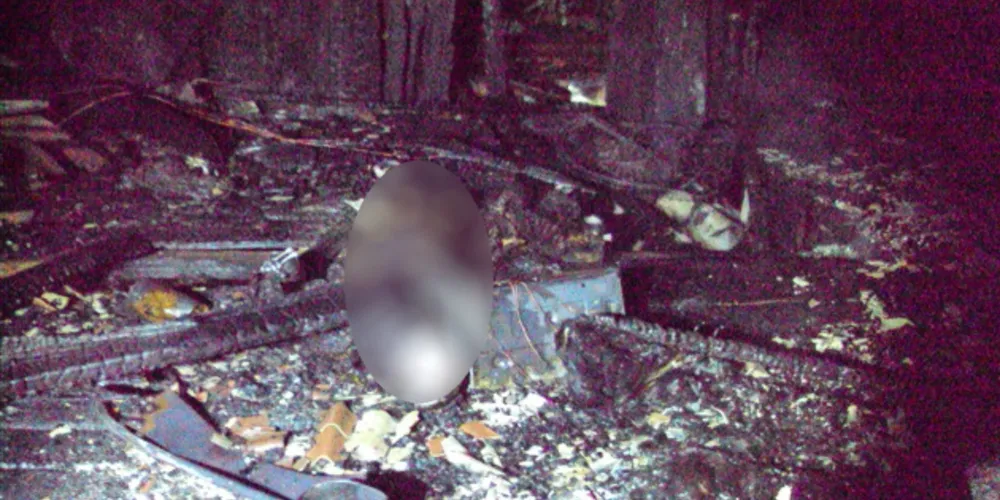 Imagem ilustrativa da imagem Incêndio mata homem e destrói casa de madeira em Castro