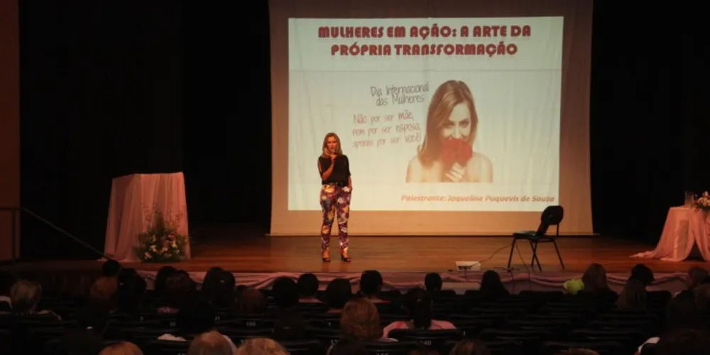 Imagem ilustrativa da imagem Castro promove palestra em homenagem às mulheres