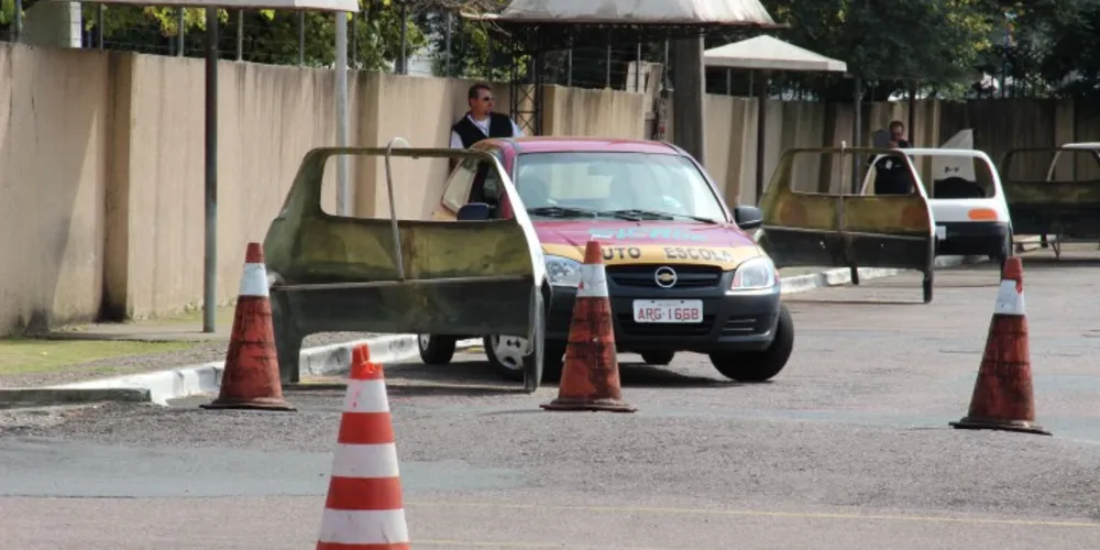 Imagem ilustrativa da imagem Número de jovens motoristas aumenta 74% em quatro anos