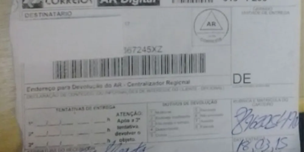 Imagem ilustrativa da imagem Carteiro é preso por desviar cartões de crédito