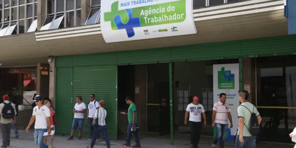 Imagem ilustrativa da imagem Paraná cria 6,7 mil vagas de trabalho e é destaque no Brasil
