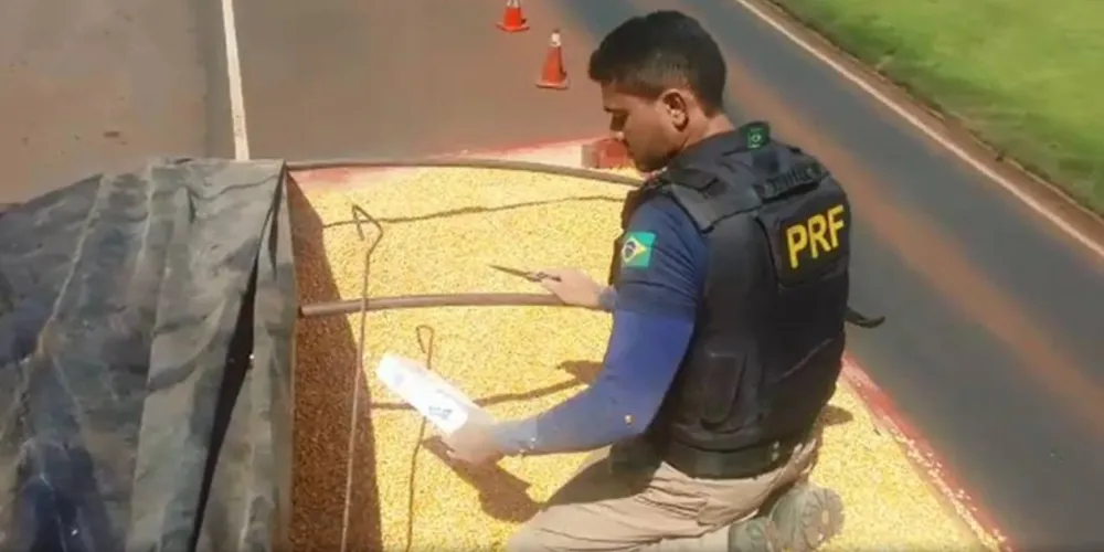 Imagem ilustrativa da imagem Cantor sertanejo é preso por contrabando de cigarros