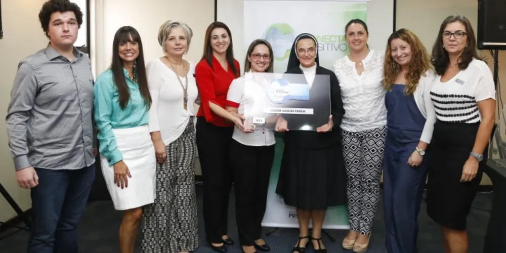 Imagem ilustrativa da imagem Sagrada Família recebe certificado Escola Digital Segura
