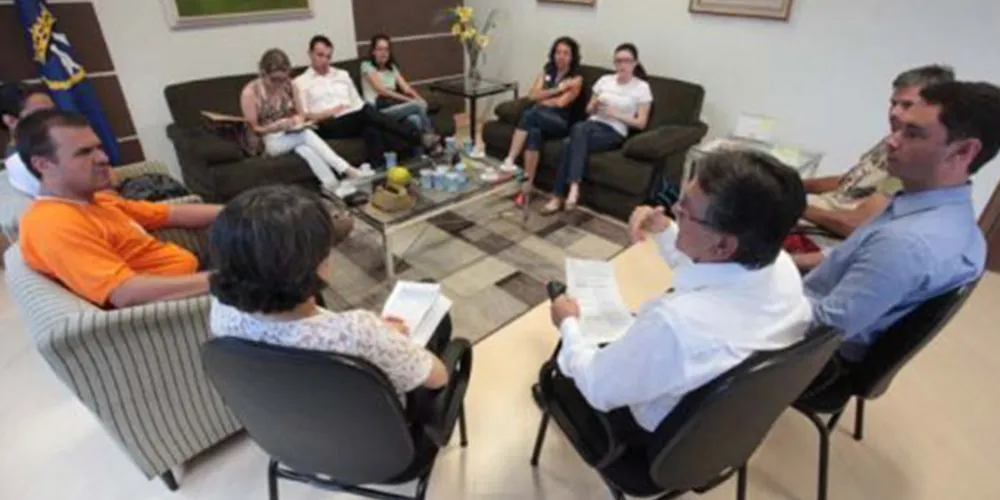Imagem ilustrativa da imagem Comando de greve e reitoria discutem reivindicações