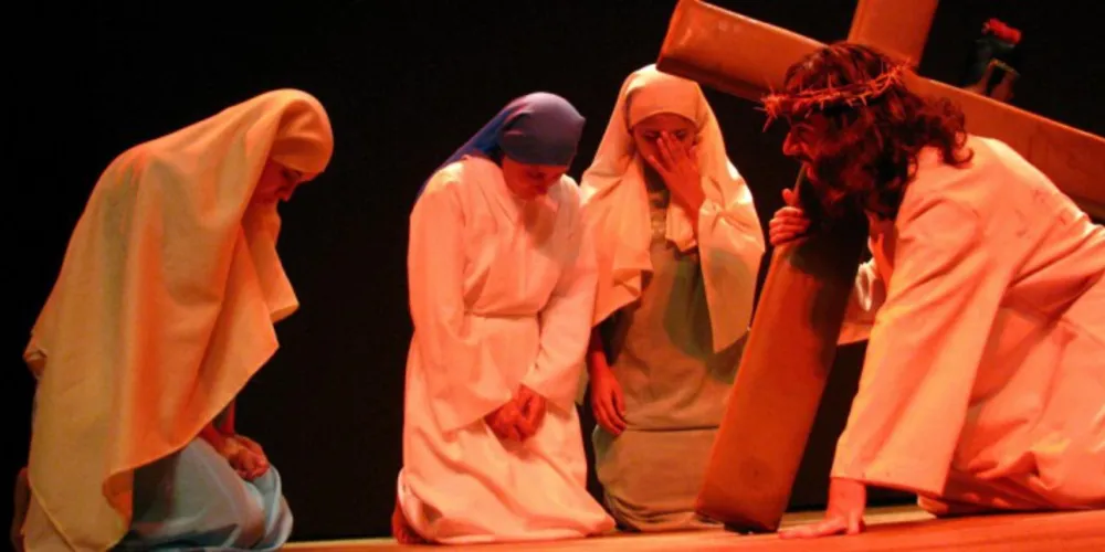 Imagem ilustrativa da imagem Encenações da 'Paixão de Cristo' devem emocionar fiéis