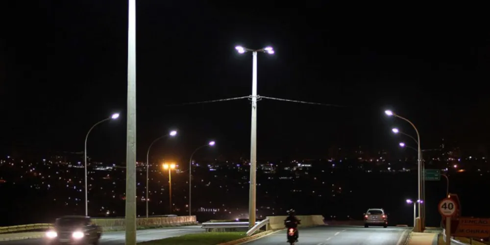 Imagem ilustrativa da imagem Ponta Grossa investe R$ 1,4 milhão em iluminação urbana