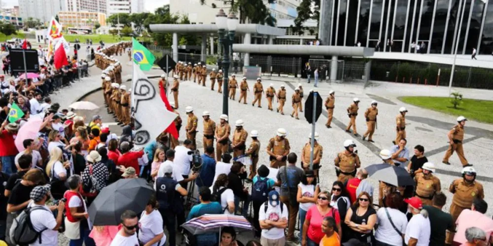 Imagem ilustrativa da imagem Assembleia aprova projeto que altera fundo da Previdência