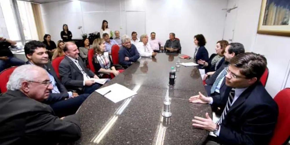 Imagem ilustrativa da imagem AMCG leva demandas da região a presidente do TC