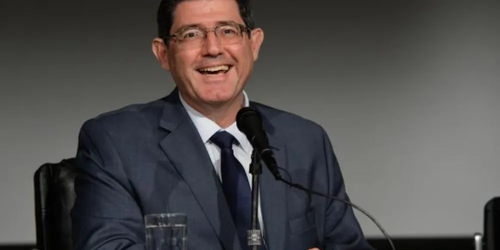 Imagem ilustrativa da imagem Ano de 2015 será de transição para a economia, diz ministro