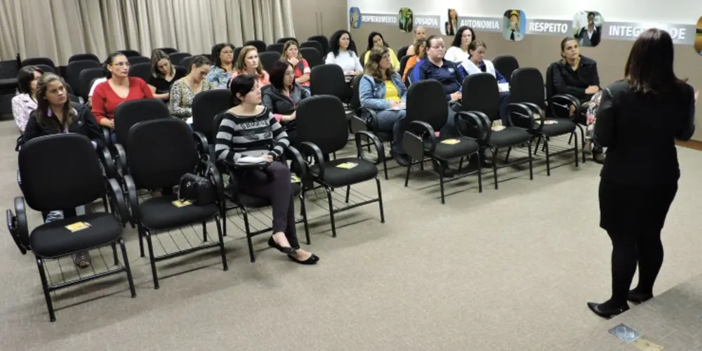 Imagem ilustrativa da imagem RodoNorte reúne professores para orientações sobre Braille