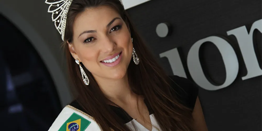 Imagem ilustrativa da imagem Modelo paranaense disputa concurso internacional