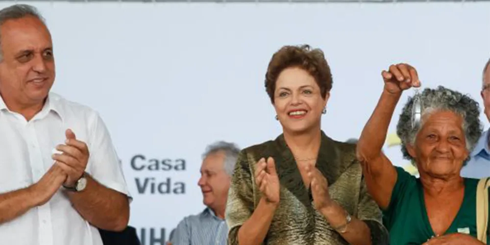 Imagem ilustrativa da imagem Dilma diz que a Petrobras "já limpou o que tinha que limpar"